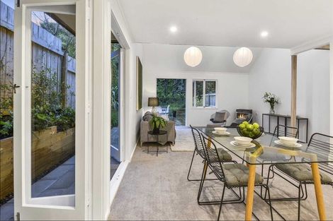 Photo of property in 3/68 Braemar Road, Castor Bay, Auckland, 0620