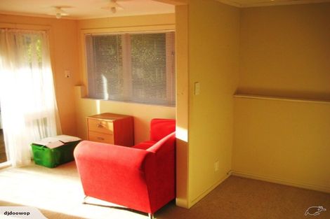 Photo of property in 1/15 Titiwai Place, Birkenhead, Auckland, 0626