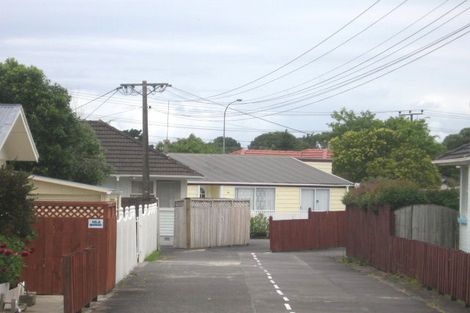 Photo of property in 1/18 Ocean View Road, Northcote, Auckland, 0627