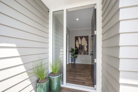 Photo of property in 949 State Highway 16, Waimauku, 0812