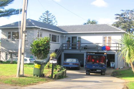 Photo of property in 1 Shepherds Road, Papakura, 2110