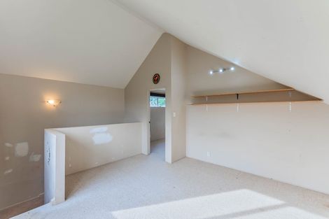 Photo of property in 27 Ruru Street, Waikanae, 5036