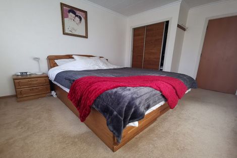 Photo of property in 219 Cambridge Terrace, Naenae, Lower Hutt, 5011