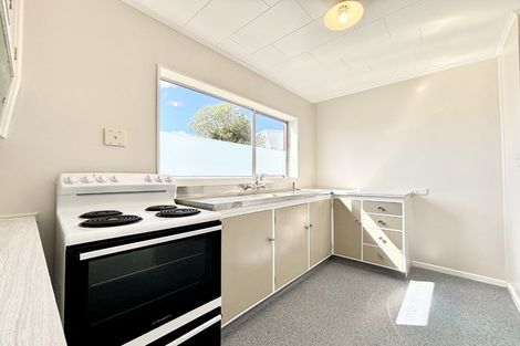 Photo of property in 3/12 Fraser Street, Wainuiomata, Lower Hutt, 5014