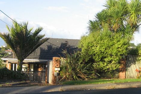 Photo of property in 2/39 Monarch Avenue, Hillcrest, Auckland, 0627