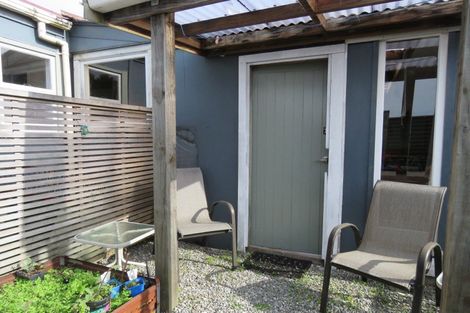 Photo of property in 47 Wakefield Street, Westport, 7825