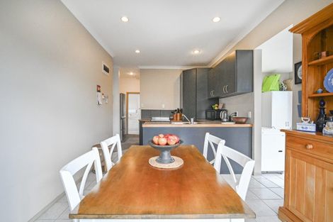 Photo of property in 402 Riverslea Road North, Parkvale, Hastings, 4122