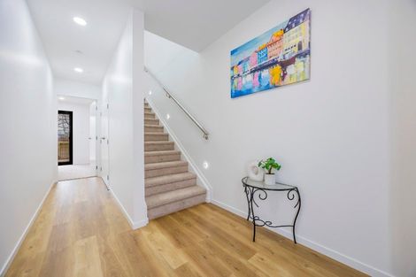 Photo of property in 57b Rathgar Road, Henderson, Auckland, 0610