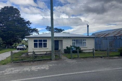 Photo of property in 1755 Macraes Road, Macraes, Palmerston, 9483