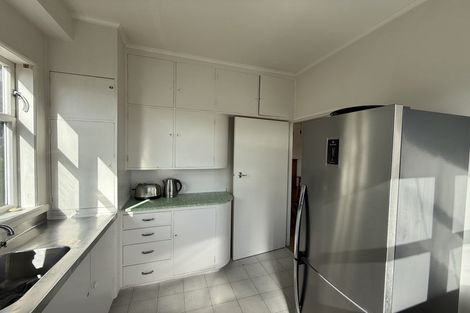 Photo of property in 143 Townsend Road, Miramar, Wellington, 6022