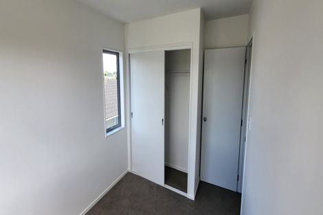 Photo of property in 15a Chadwick Crescent, Mangere East, Auckland, 2024
