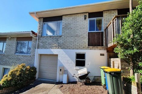 Photo of property in 2/9 Lingham Crescent, Torbay, Auckland, 0630