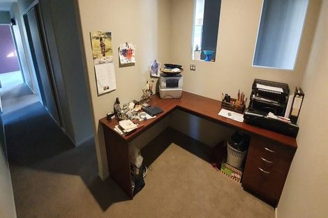 Photo of property in 29 Papaumu Green, Parklands, Christchurch, 8083