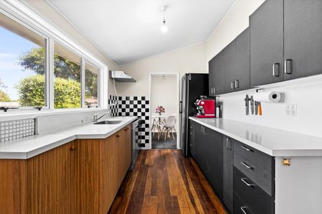 Photo of property in 4 Nash Street, Marewa, Napier, 4110