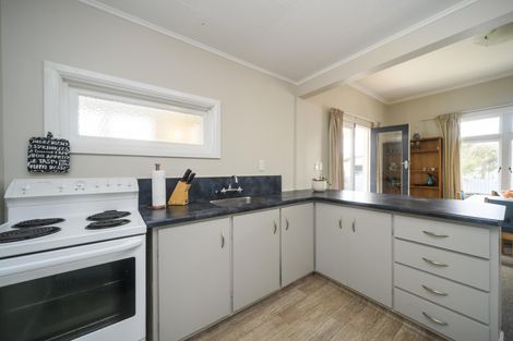 Photo of property in 21a Haydon Street, Roslyn, Palmerston North, 4414