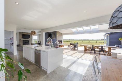 Photo of property in 1079 Lockwood Road, Kairanga, Palmerston North, 4475