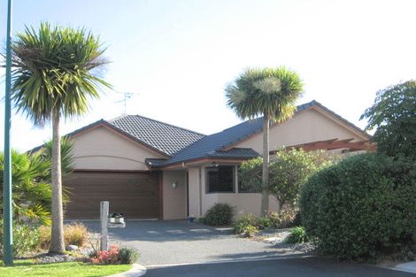 Photo of property in 26 Evansbel Place, Papamoa Beach, Papamoa, 3118