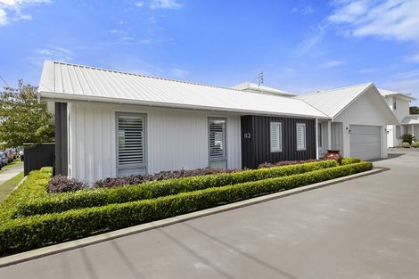 Photo of property in 62 Pendarves Street, New Plymouth, 4310