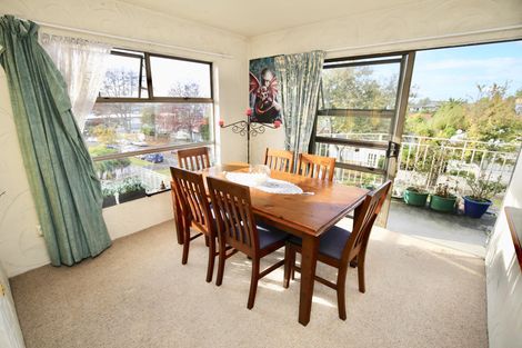 Photo of property in 9/10 Hunter Street, Hamilton Lake, Hamilton, 3204
