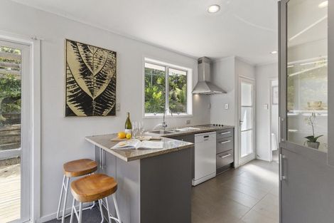 Photo of property in 109 Salamanca Road, Sunnynook, Auckland, 0620