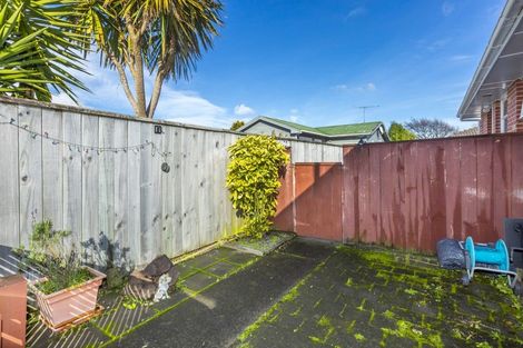 Photo of property in 4/13 Sutherland Avenue, Silverstream, Upper Hutt, 5019