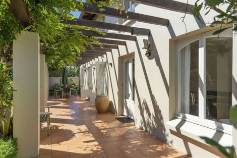 Photo of property in 19 Rhodes Street, Merivale, Christchurch, 8014