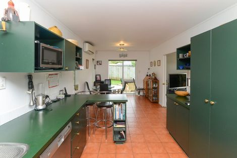 Photo of property in 27a Campbell Street, Havelock North, 4130