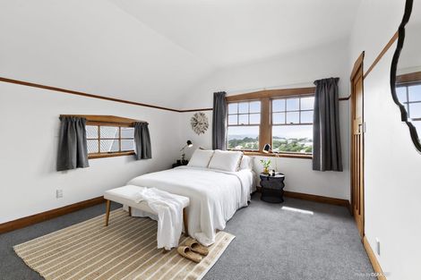 Photo of property in 94 Upland Road, Kelburn, Wellington, 6012