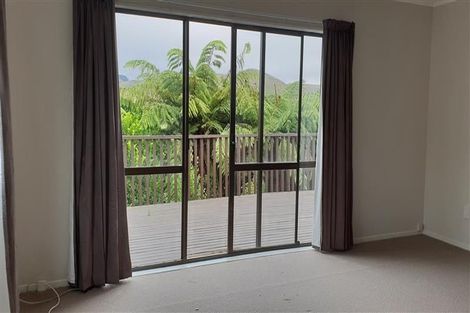 Photo of property in 6 Bluff Close, Kelson, Lower Hutt, 5010