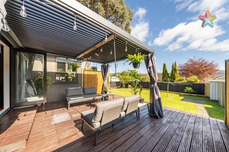 Photo of property in 86 Wilkie Crescent, Naenae, Lower Hutt, 5011