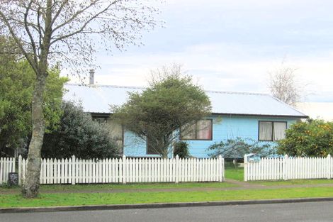 Photo of property in 32 Grange Avenue, Nawton, Hamilton, 3200