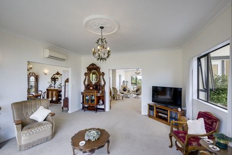 Photo of property in 125 Thompson Road, Bluff Hill, Napier, 4110