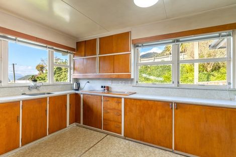 Photo of property in 55 Dorset Street, Picton, 7220