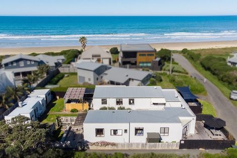 Photo of property in 12 Moori Road, Waimarama, 4294