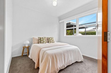 Photo of property in 3/133 Shakespeare Road, Milford, Auckland, 0620