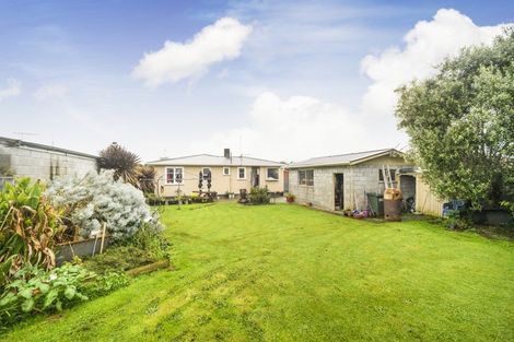 Photo of property in 24 Pembroke Street, Highbury, Palmerston North, 4412