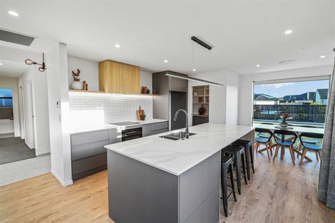 Photo of property in 96 Stationmasters Way, Prebbleton, 7604