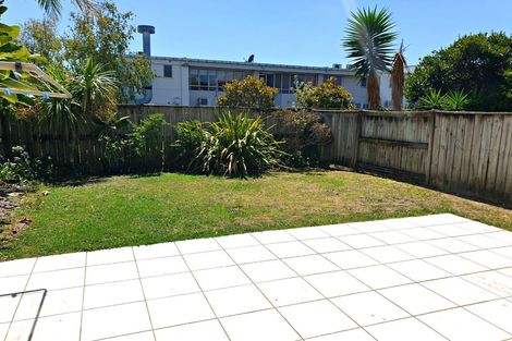 Photo of property in 102 Huntington Drive, Huntington Park, Auckland, 2013