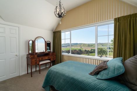 Photo of property in 36 Kaiapo Road, Acacia Bay, Taupo, 3385