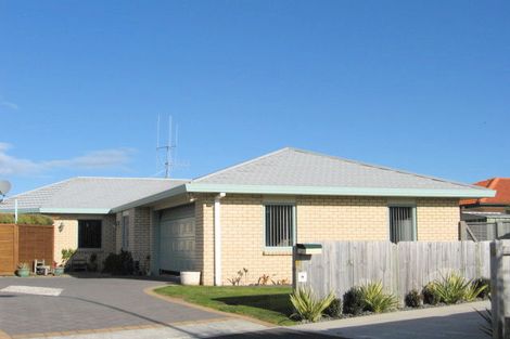 Photo of property in 23 Evansbel Place, Papamoa Beach, Papamoa, 3118