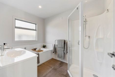 Photo of property in 16 Red Setter Grove, Nukuhau, Taupo, 3330