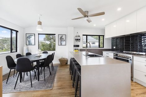 Photo of property in 12 Inglis Street, Seatoun, Wellington, 6022