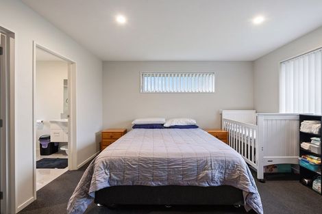 Photo of property in 1 Keeper Close, Woodend, 7610