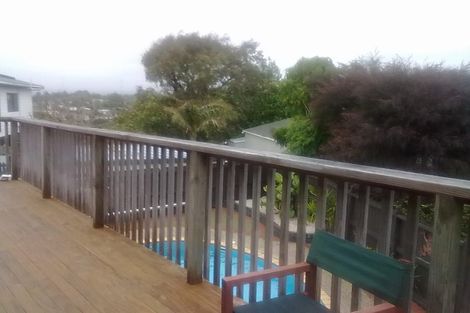 Photo of property in 141 West Harbour Drive, West Harbour, Auckland, 0618