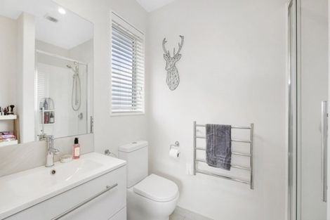 Photo of property in 2 Annie Jane Close, Rolleston, 7614