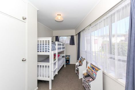 Photo of property in 22 Crownhill Street, Spotswood, New Plymouth, 4310