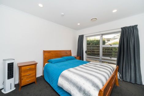 Photo of property in 8 Aintree Crescent, Awapuni, Palmerston North, 4412