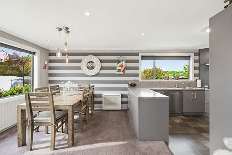 Photo of property in 9 Thames Street, Gore, 9710