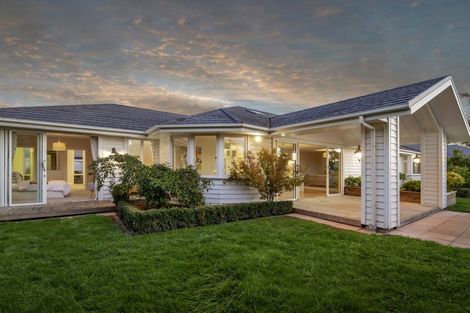 Photo of property in 10 Jennabelle Lane, Halswell, Christchurch, 8025