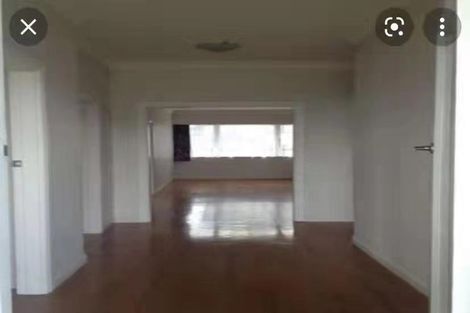 Photo of property in 57 Hayr Road, Three Kings, Auckland, 1042